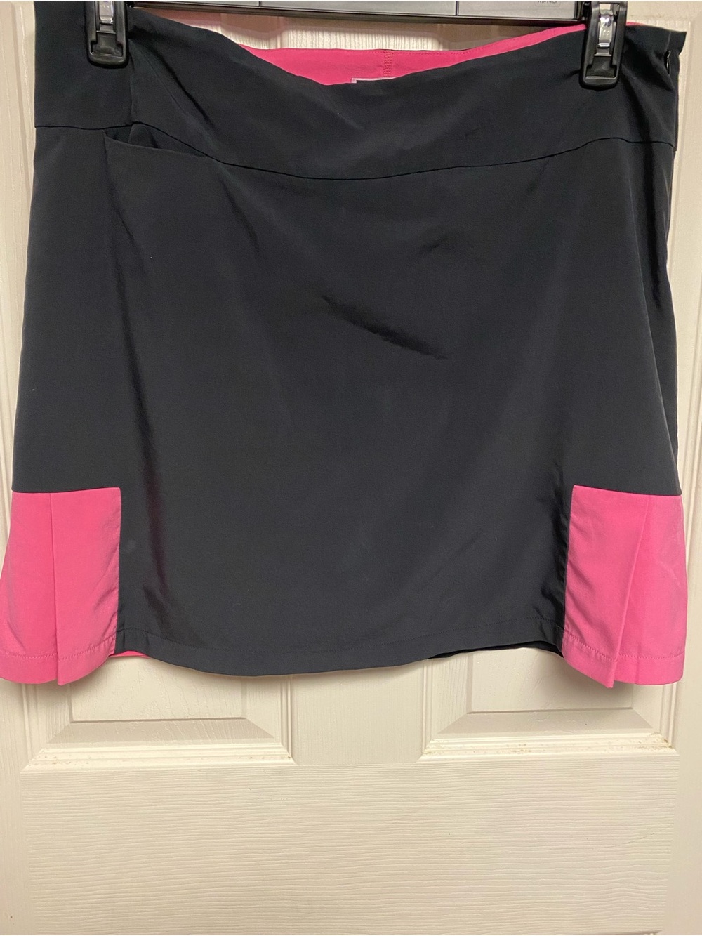 Golftini Golf Skort Blank and Pink Size 10